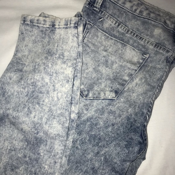 Mid-rise Denim Legging - Picture 2 of 4